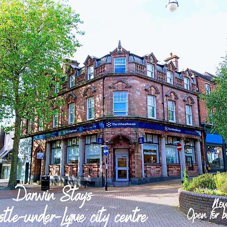 Darwin Stays - Service Accommodation In Newcastle Under Lyme City Centre Exterior foto